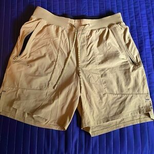 Men’s LuLu Lemon License To Train shorts